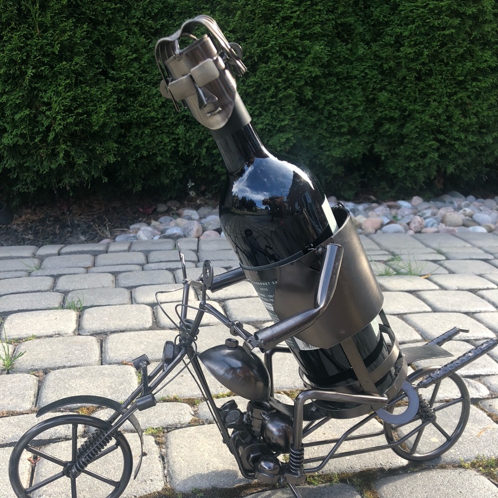 Art Metal Motorcycle Wine Display